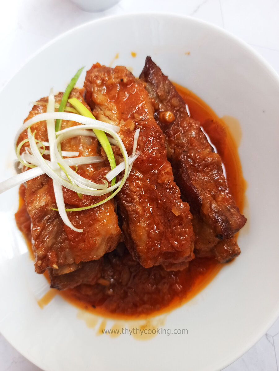 SƯỜN XỐT CÀ 