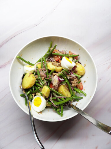 SALAD KHOAI TÂY ĐẬU CÔ VE